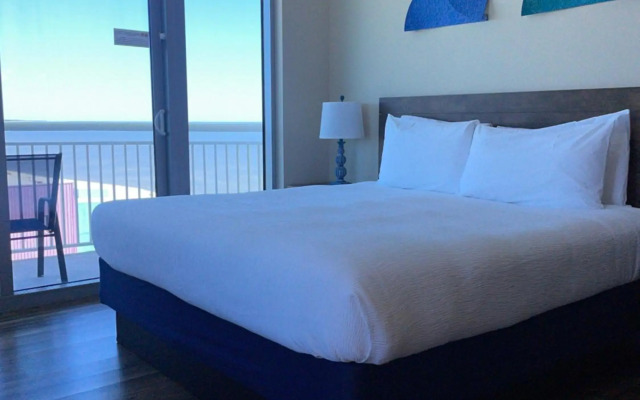 South Beach Biloxi Hotel & Suites