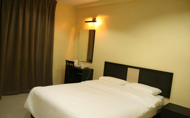 The Fern Lodge (Sanitized Stay)