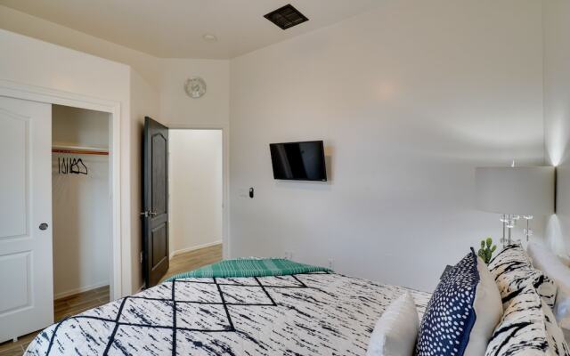 14 Mi to Dtwn: Tucson Escape w/ Patio!