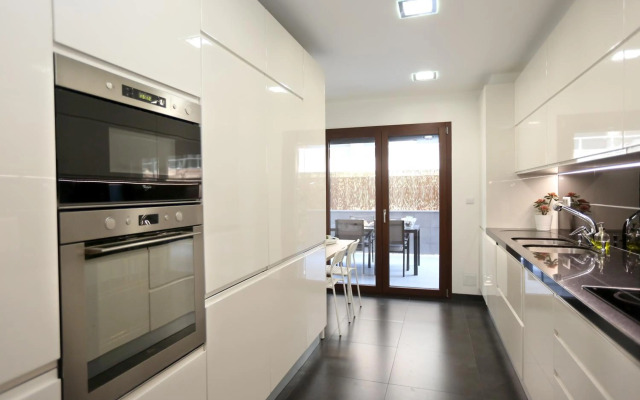 Like-home Best Place Apt