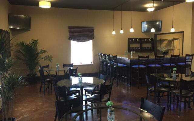 Brentwood Suites Nashville, an Ascend Collection Hotel