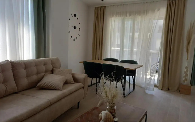 Solaris Apartments and Rooms