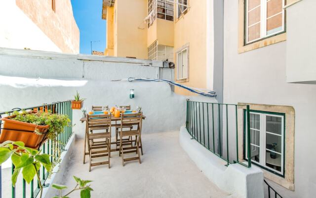 Olarias Terrace By BnBird II