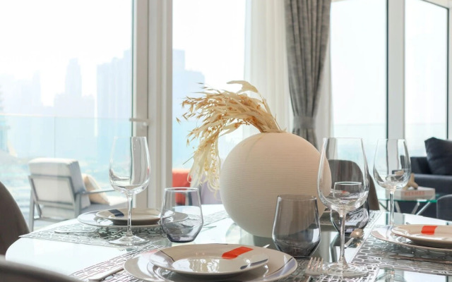 HiGuests - Park Gate Residence Tower C