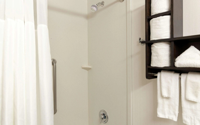 Hampton Inn Akron-South