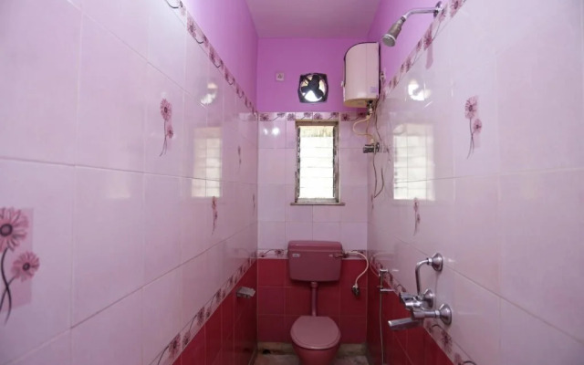 Raj Rajeswari By OYO Rooms