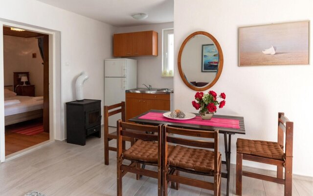 Stunning Home in Komarna With 2 Bedrooms and Wifi