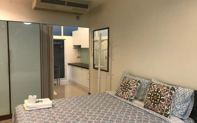 FX Hotel Metrolink Makkasan