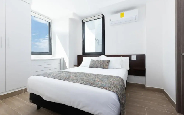 The Travelers Condo by Acomodo