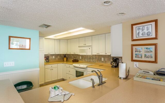 Hodnett Cooper's North Breakers