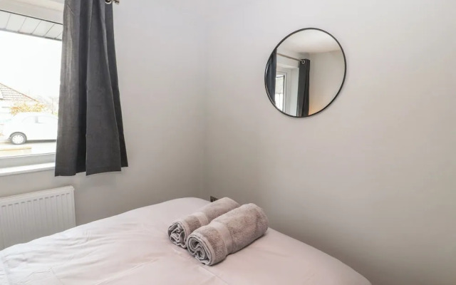 12 Merefell Road