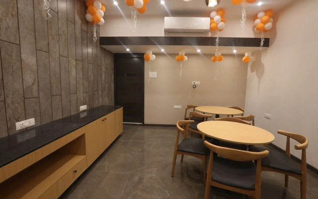 Hotel Royal Inn Mahalaxmi