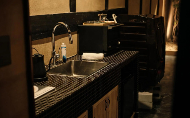 Tsumugi Hachijominamotocho