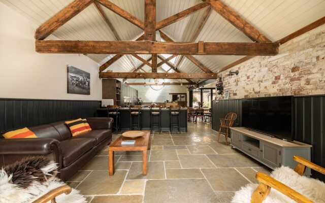 Sykes Lodge