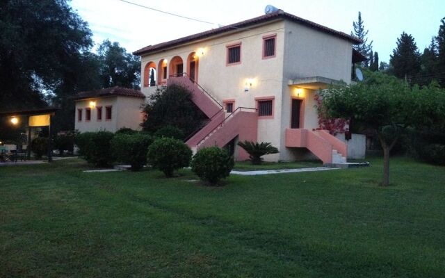 Green Corner Villas