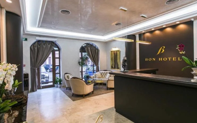 Bon Hotel