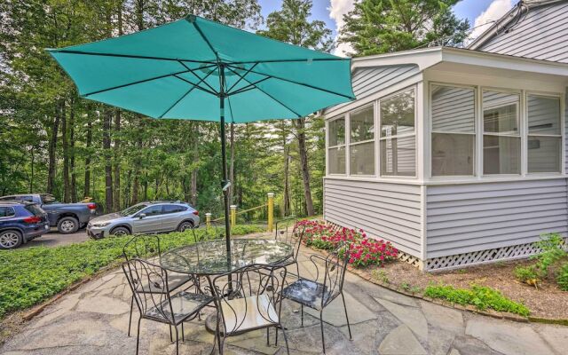 Stockbridge Home: Walk to Town Beach!