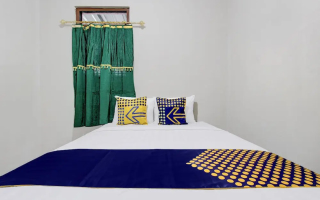 SPOT ON 93717 Nayus Homestay Syariah 4