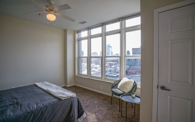 Indy Stadium Villas 707