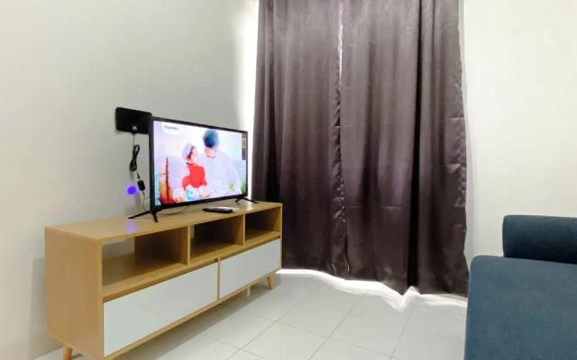 Warm and Homey 2BR at Podomoro Golf View Apartment