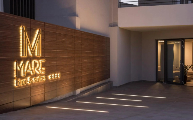 Mare Blue Suites