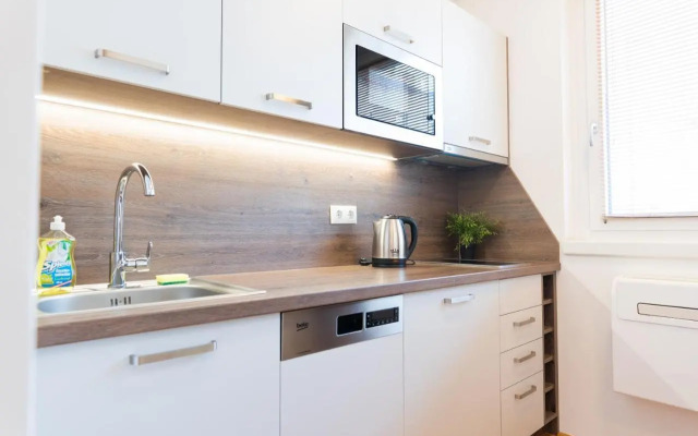 Apartment Hotel Triester
