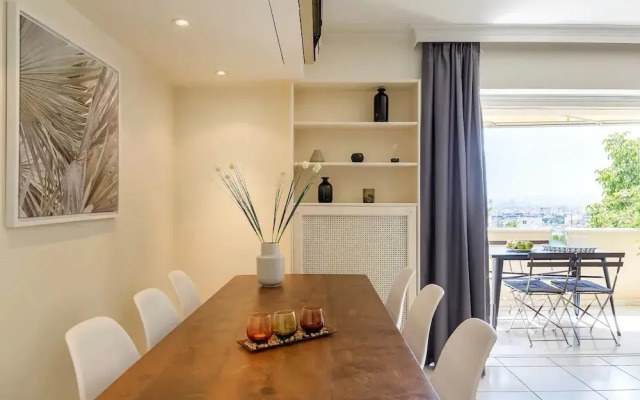 Spacious apartment in Philopappou A7