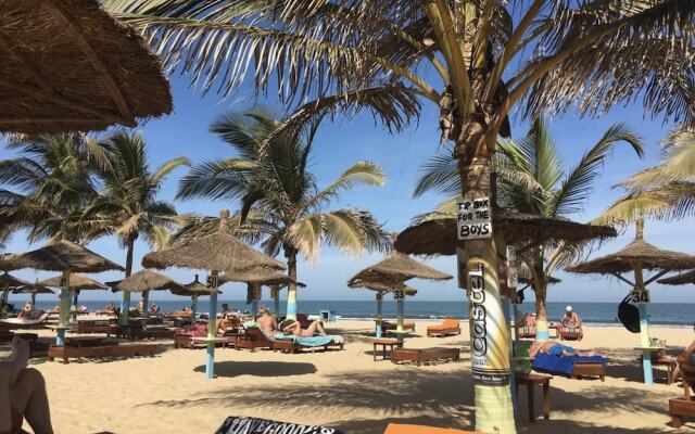 Kunta Kinteh Beach Complex