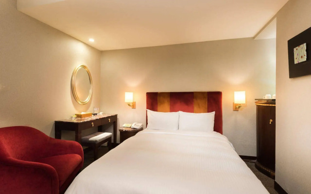 Shin Shih Hotel