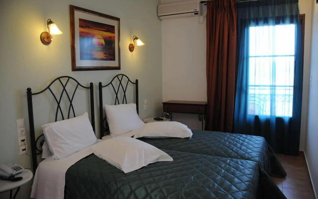 Skiathos Island Suites