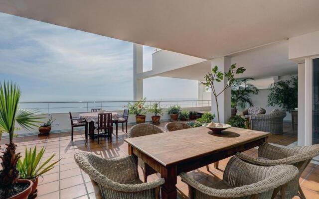 Apartment Boulevard 304