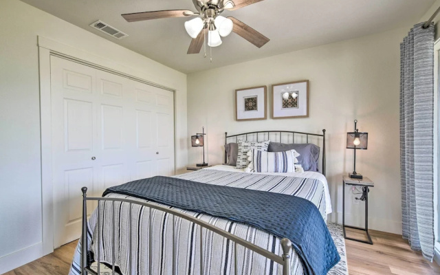 Lake Dayz Granbury Retreat w/ Private Dock!