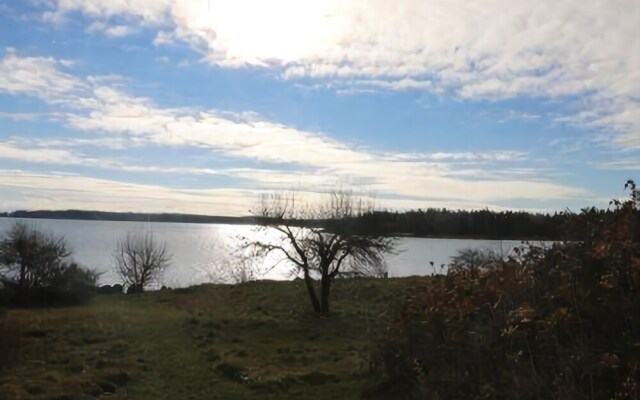Oak Point Cottage - Three Bedroom Home