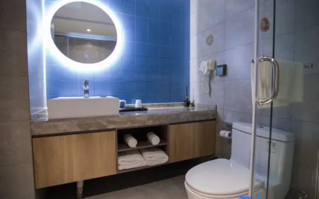Homeinn · neo (Xinghua Zhengbanqiao Former Residence Jindongmen Old Street)