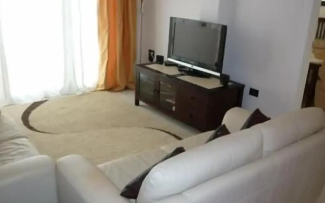 Luxury Penthouse E302