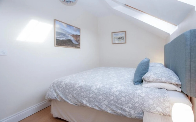 The Chaffhouse - 4 Bedroom - Llangenith