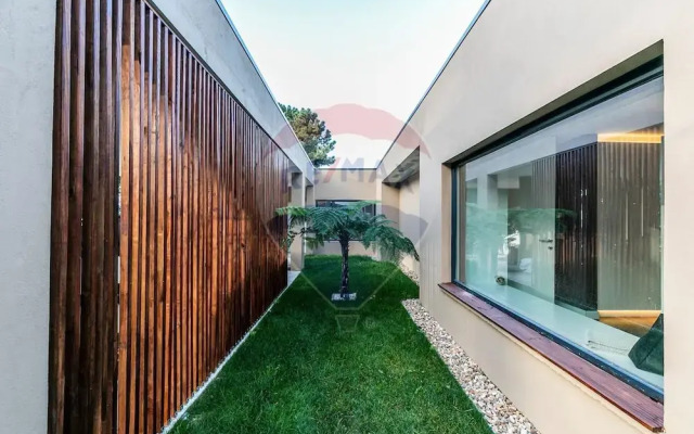 Modern 4-bed Villa 4K Beach 30k Lisbon