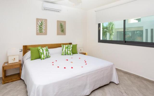 Louisa Aparthotel