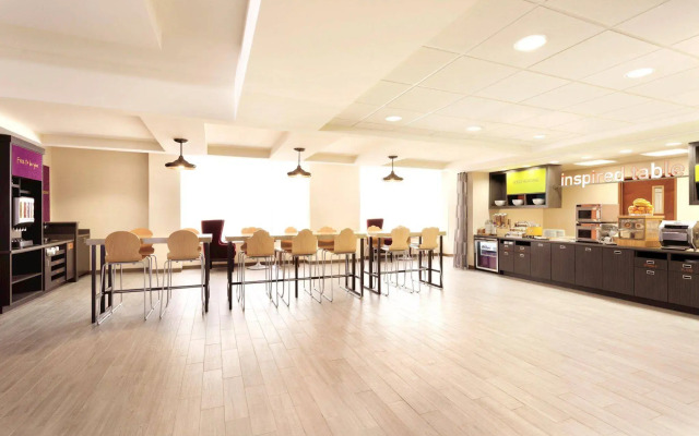Home2 Suites by Hilton Albuquerque/Downtown-University