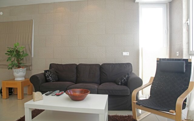 TLVSublet Hayarkon