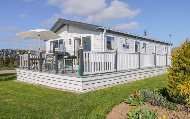 Superb detached lodge located on Skipsea Sands