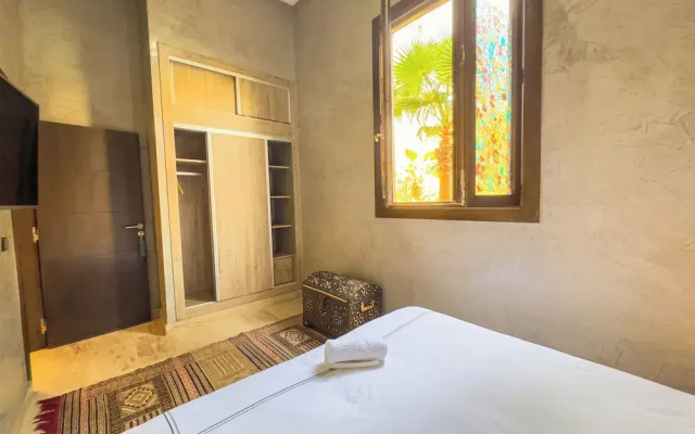 Riad Tonaroz