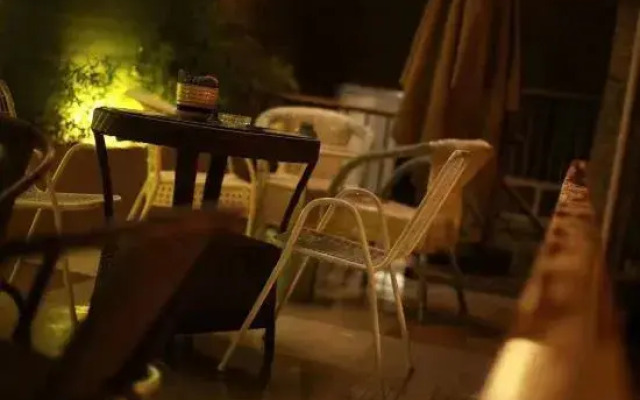 Luoyang Courtyard Shenshen Inn(Lijingmen Cross Street Store)