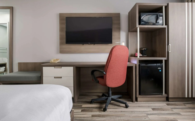 Crowne Plaza Saint John Harbour View by IHG