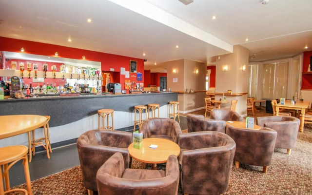 No1, Tranquil Tamar Valley home near Moors & Coasts