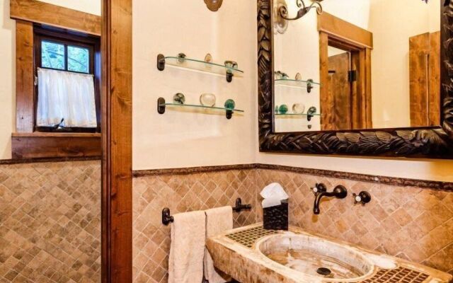 Snowmass Maple Ridge