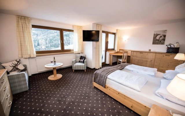 Hotel Pinei Nature & Spirit