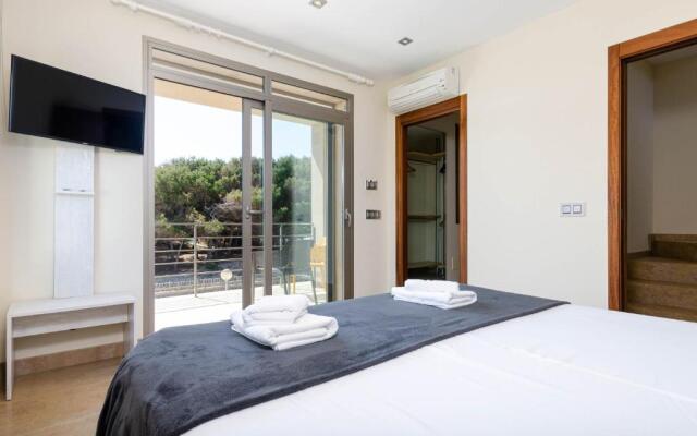 YourHouse Antonia, sea view house with terrace