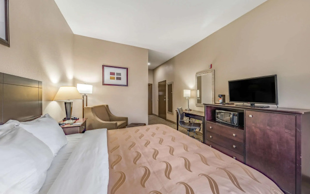 Quality Inn West Plano - Dallas