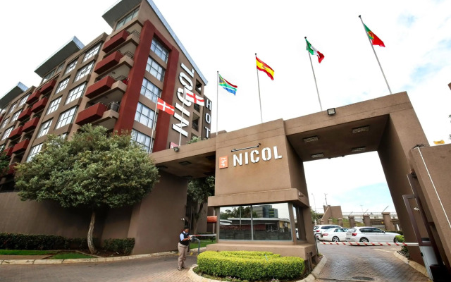 The Nicol Hotel and Apartments